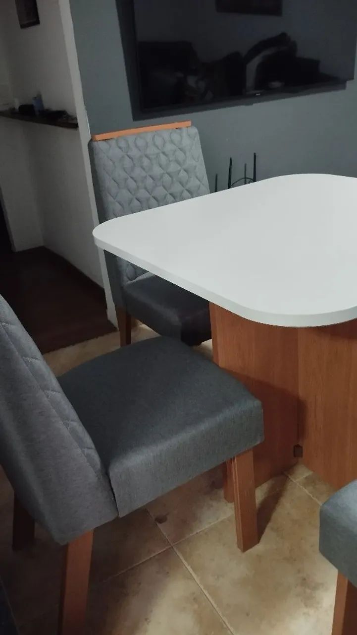 Mesa de jantar 4 cadeiras  - Foto 5