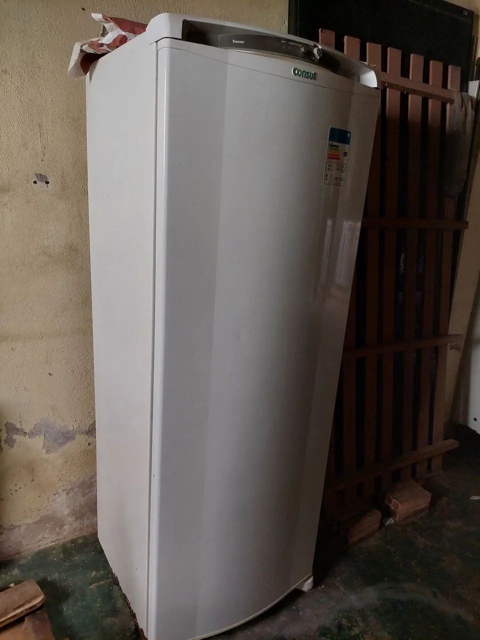 Freezer consul