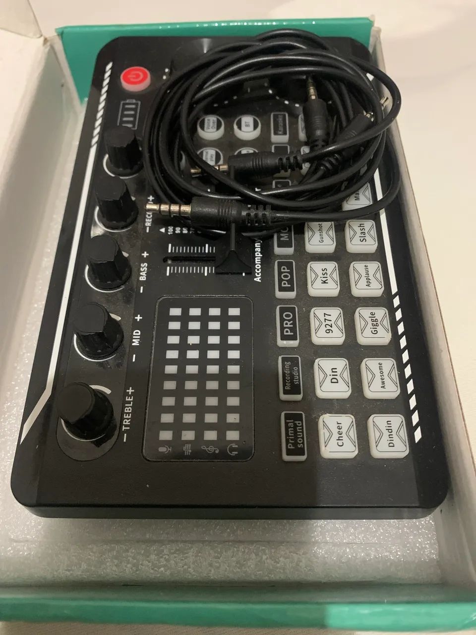 Interface de áudio f998