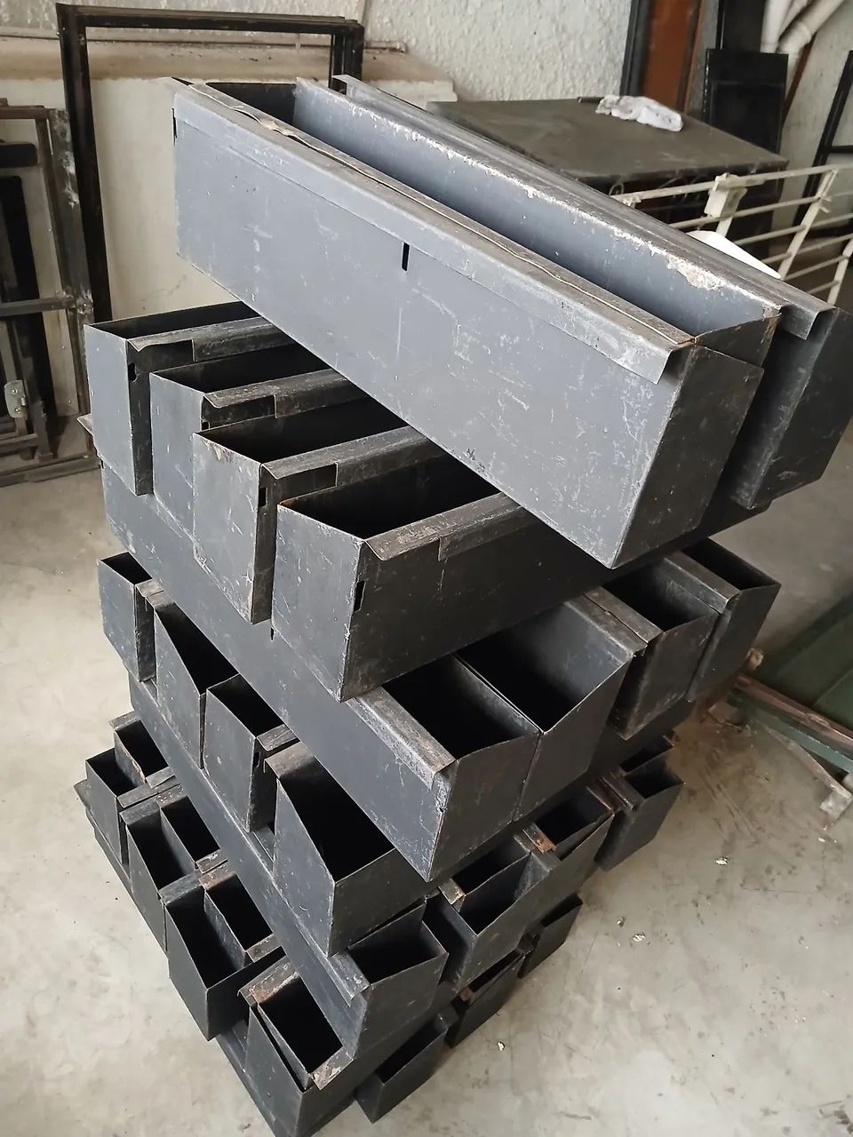  Cachepot de Metalon