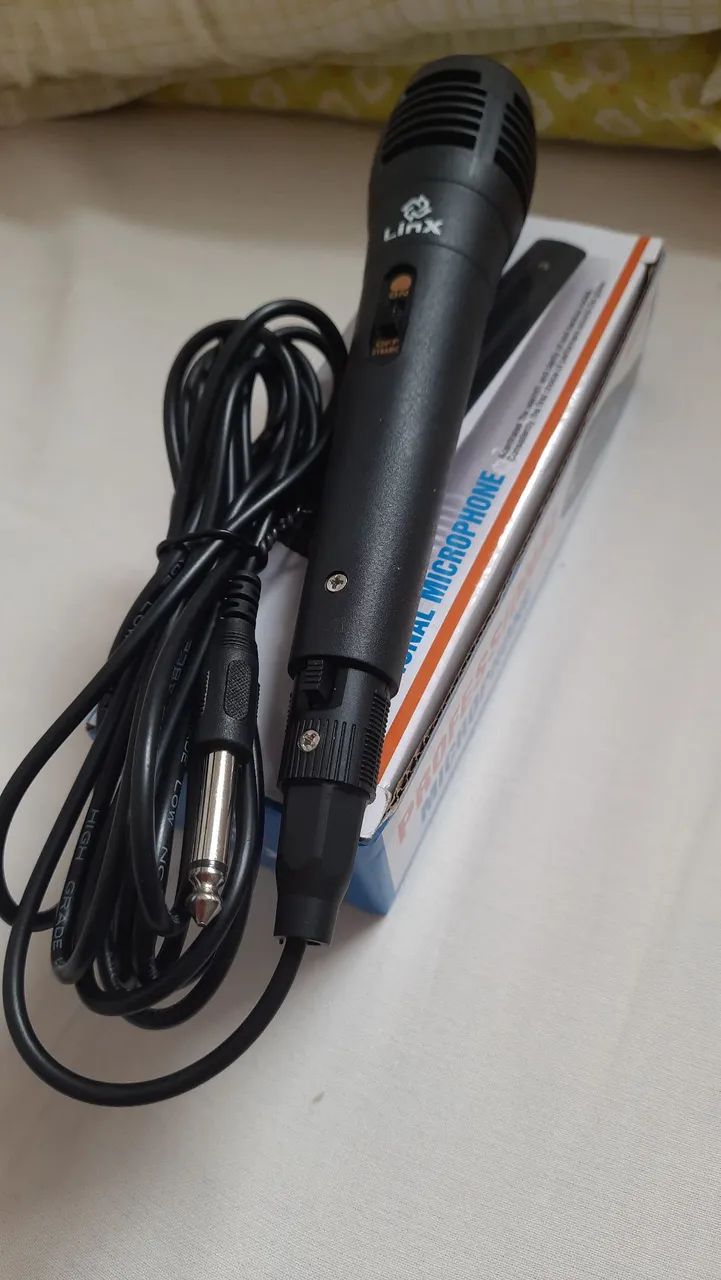 Microfone novo com fio de 2m  - Foto 2