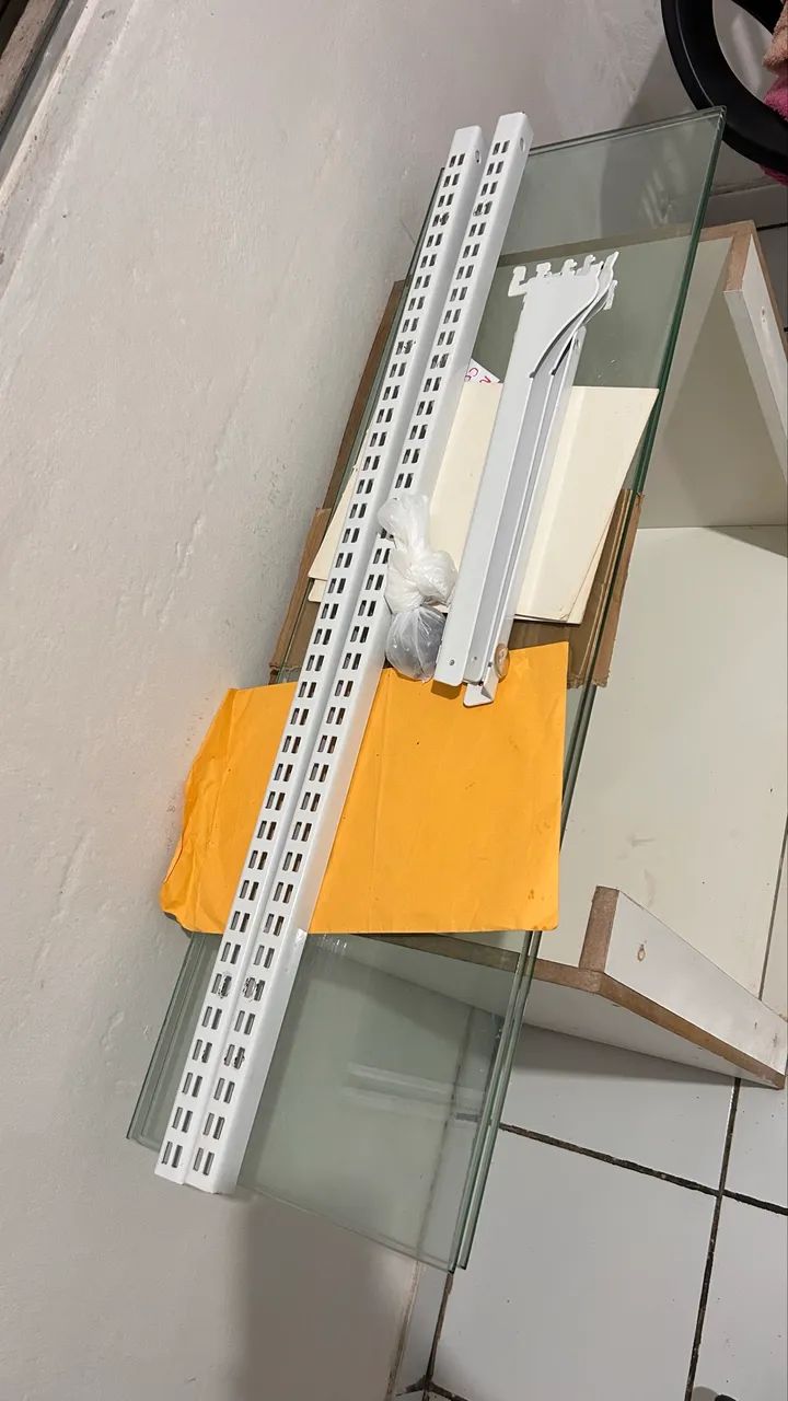 2 Prateleiras vidro para loja - Foto 3