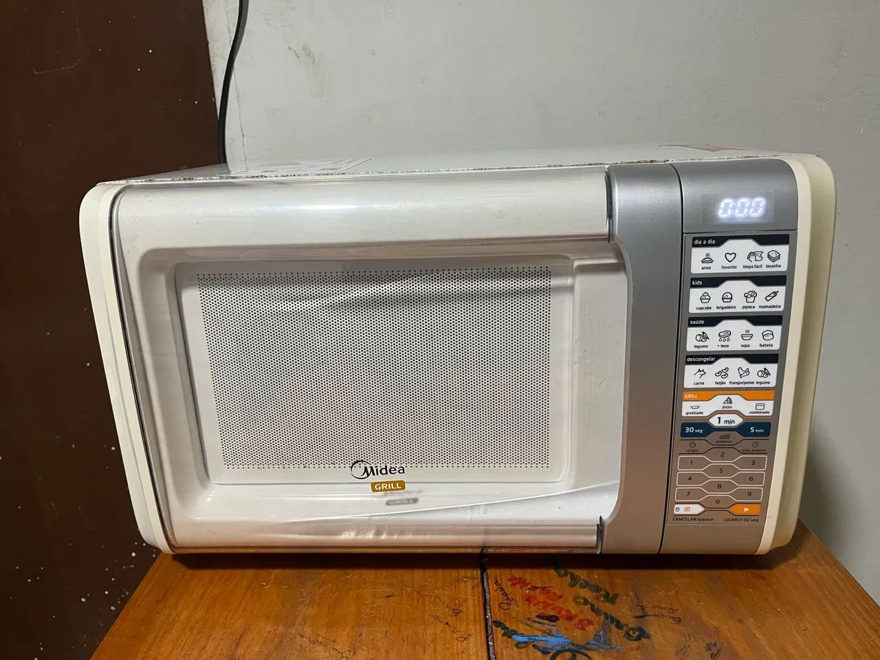 Microondas Midea 