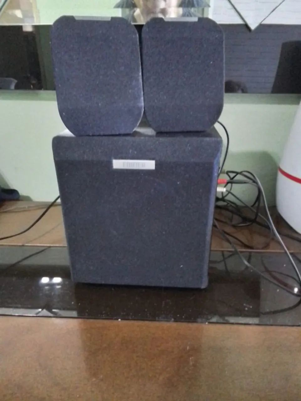 Mini Subwoofer Edifier X100b - Bom Estado - Graves potentes - Caixa de madeira  - Foto 2