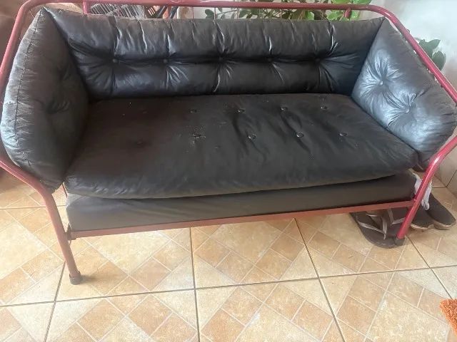 Sofá com base de ferro  - Foto 3