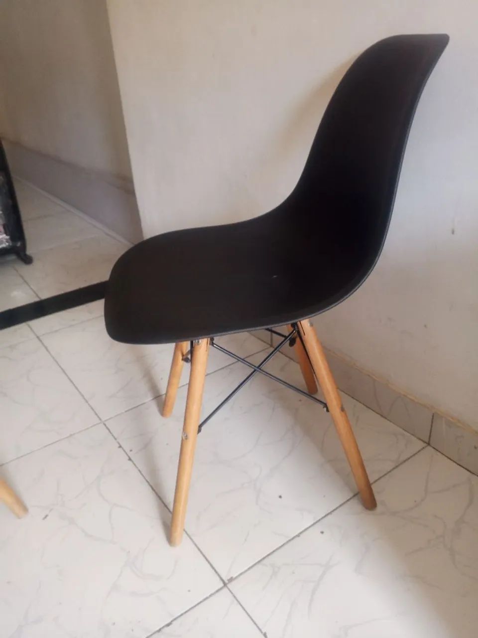Mesa com 4 cadeiras  - Foto 2