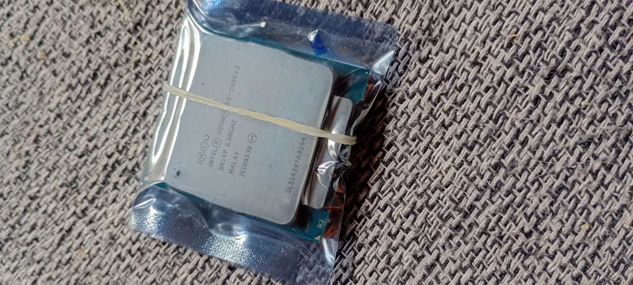 Xeon E5 2680 v3 NOVO!! - Foto 2