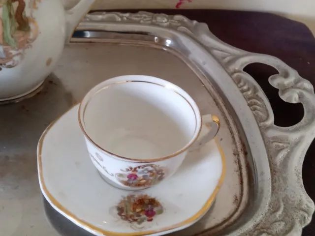 Antigo Conjunto de Café em Porcelana Mauá  - Foto 5