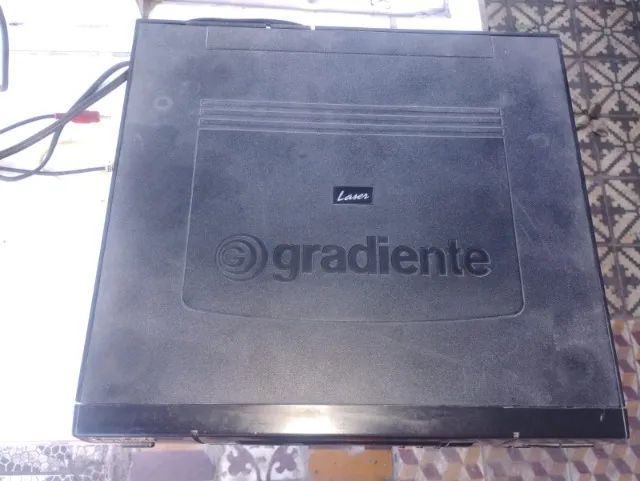 CD PLAYER GRADIENTE PAROU DE LER CD NO ESTADO !! - Foto 2