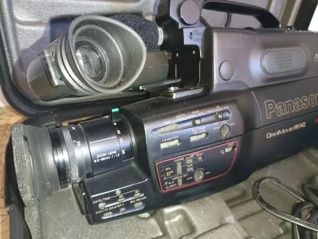 CÂMERA VHS PANASONIC PV 535 - NO CASE + ACESSÓRIOS - Foto 2