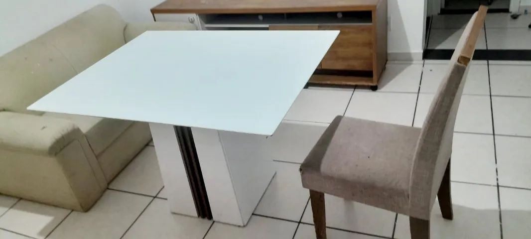 mesa com 4 cadeiras - Foto 3