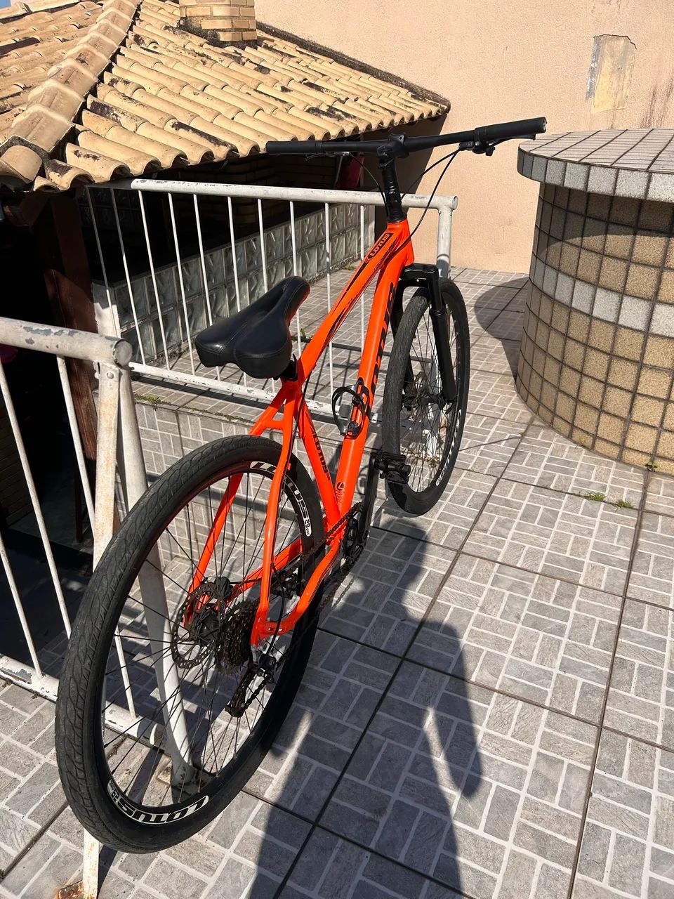 Bicicleta lótus aro 29 com marcha - Foto 2