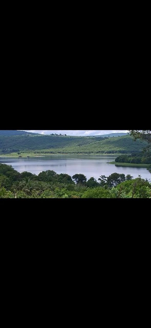 Linda Chácara Barragem de Salinas-MG 