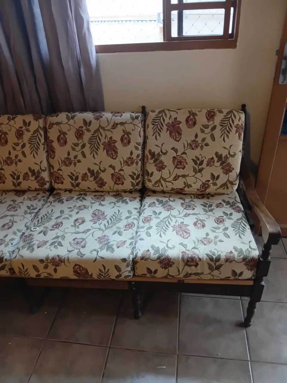 Sofá vintage de madeira maciça  - Foto 5