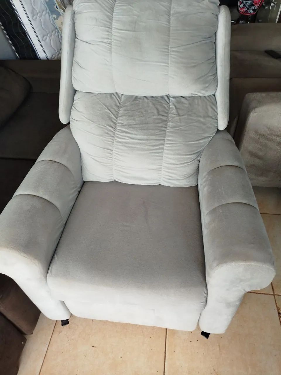 Poltrona reclinável 