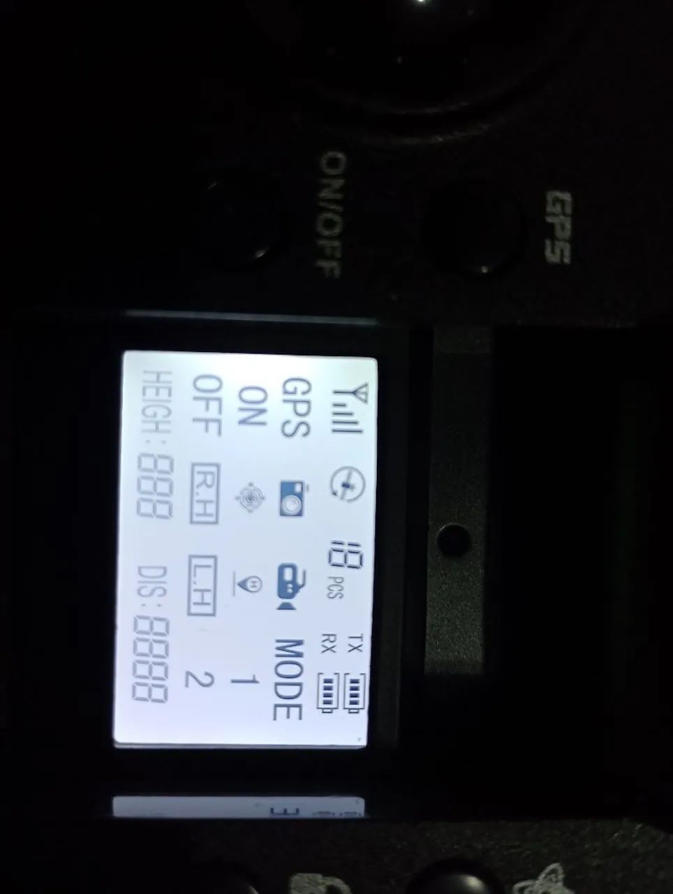 Vendo dois controles e duas baterias novos de drone l900 - Foto 5