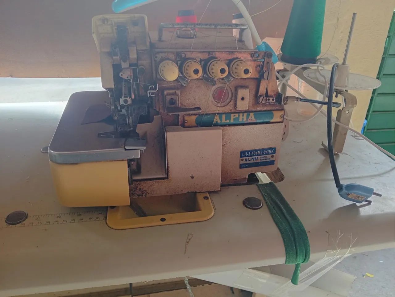 Maquina de costura  - Foto 2