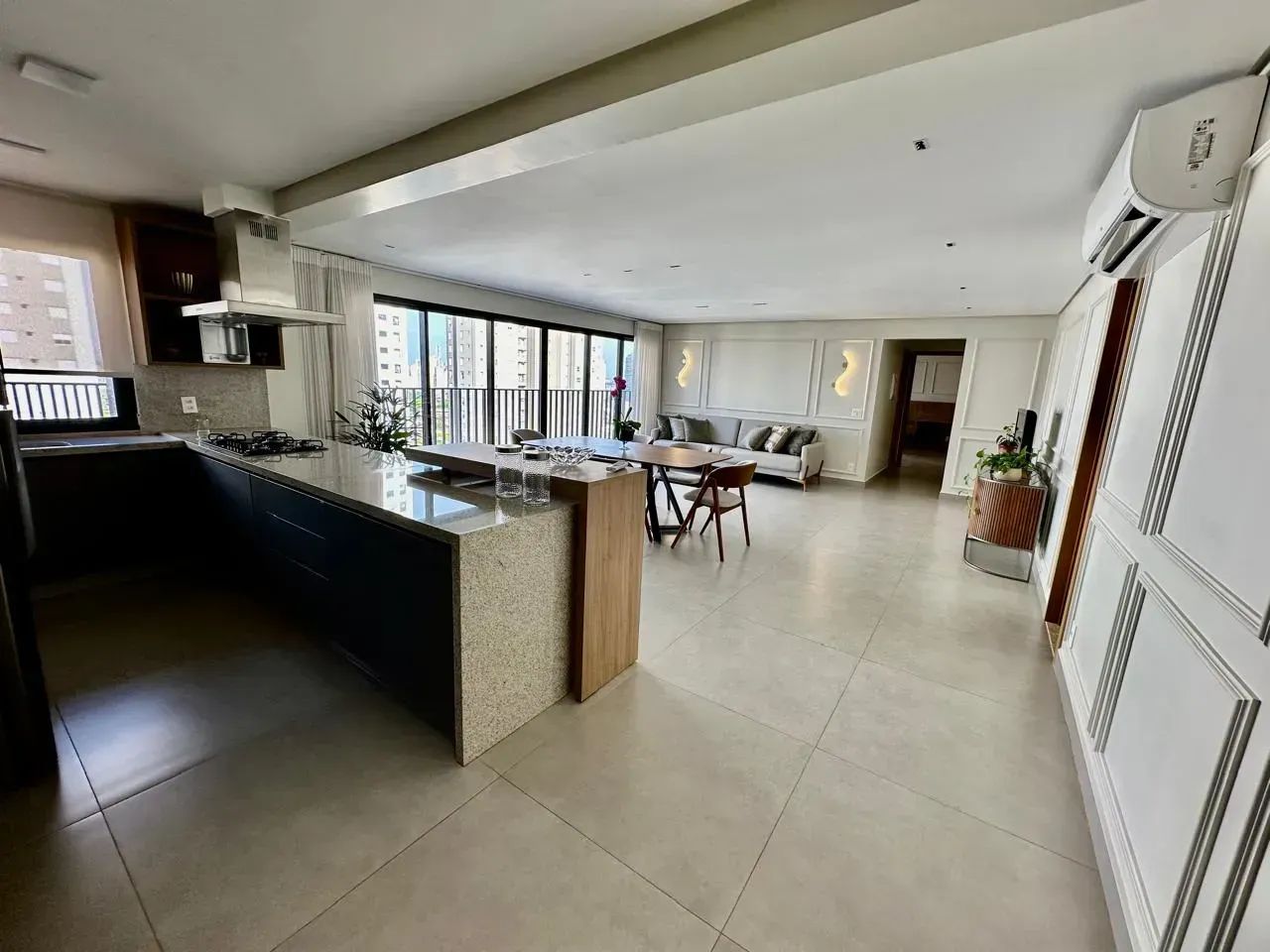 Apartamento, 140 m2, com 3 suítes, Sol da Manha, 23 andar, Mobiliado e Decorado - Foto 3