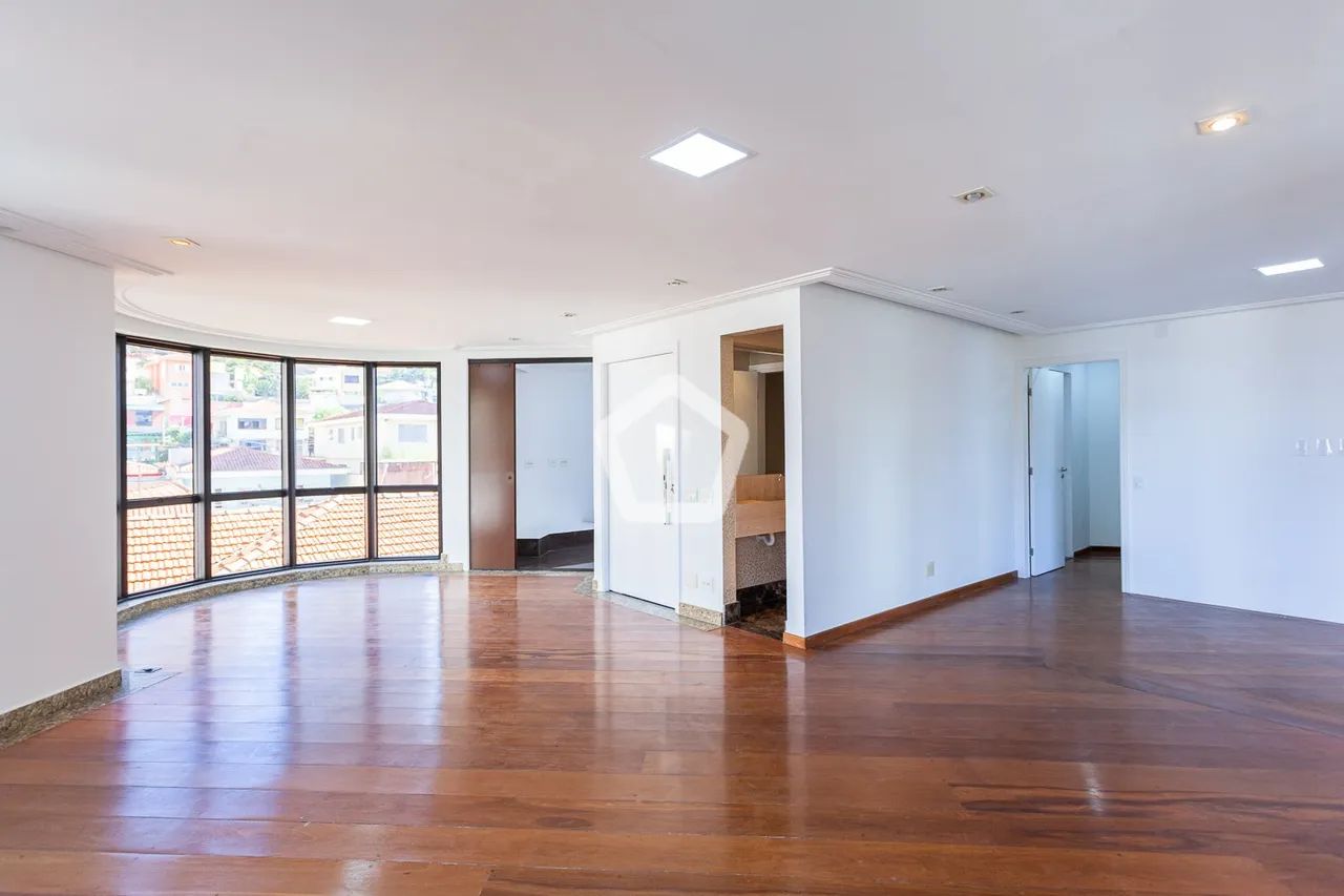 Apartamento em Sumarezinho