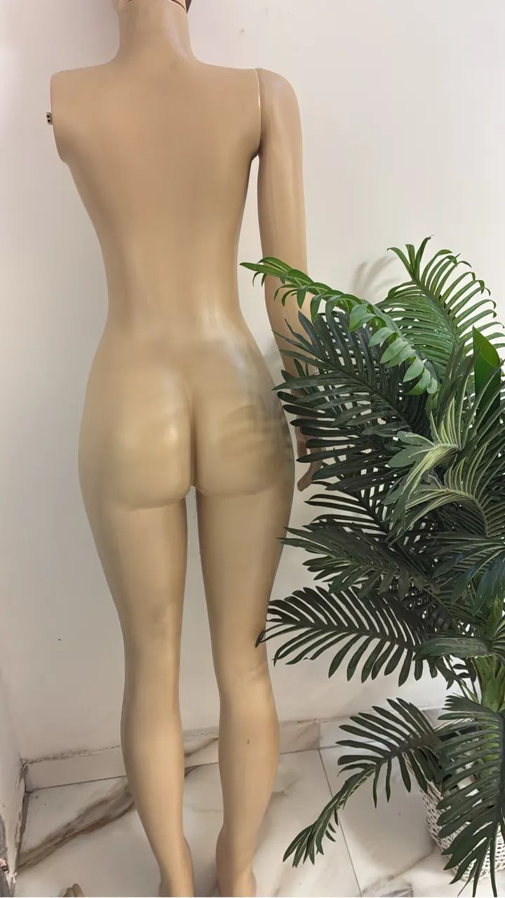 Manequim feminina  - Foto 3