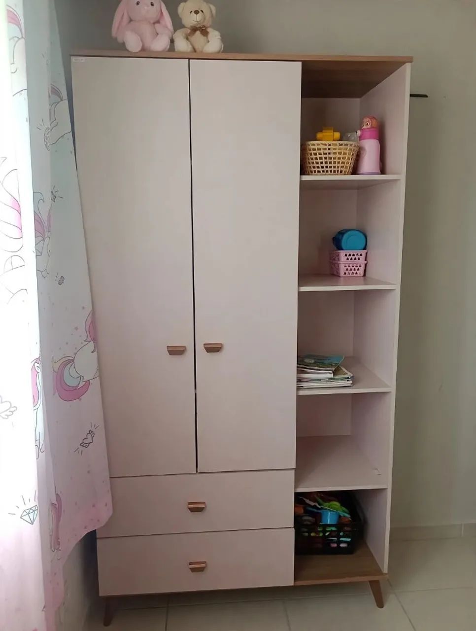 Guarda roupa e cômoda