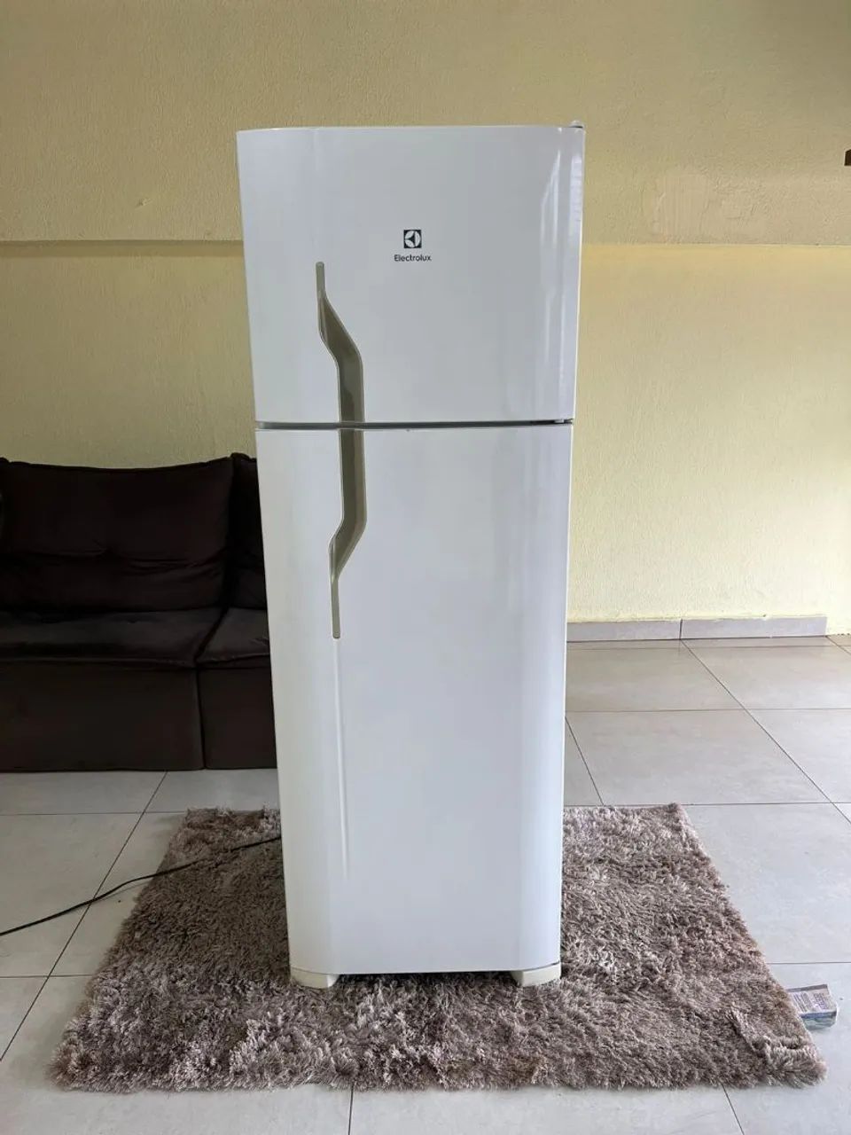 Geladeira Electrolux 362 litros seco em ótimo estado ((ENTREGO GRÁTIS))