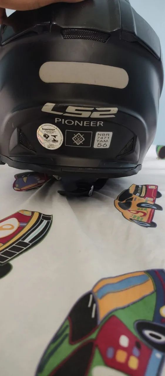 Capacete Pionner LS2 tamanho 56 - Foto 2