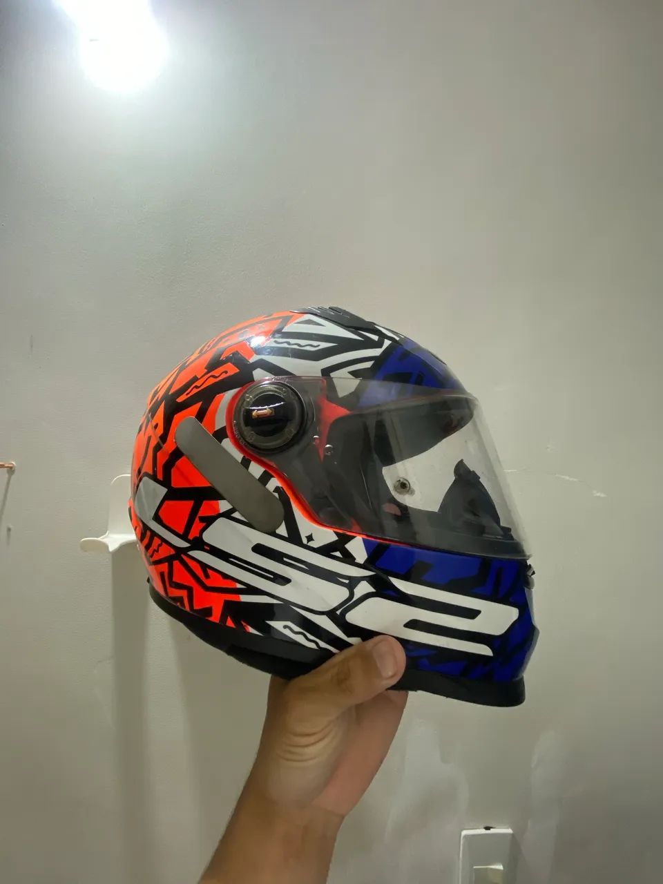 Capacete LS2, tamanho 56