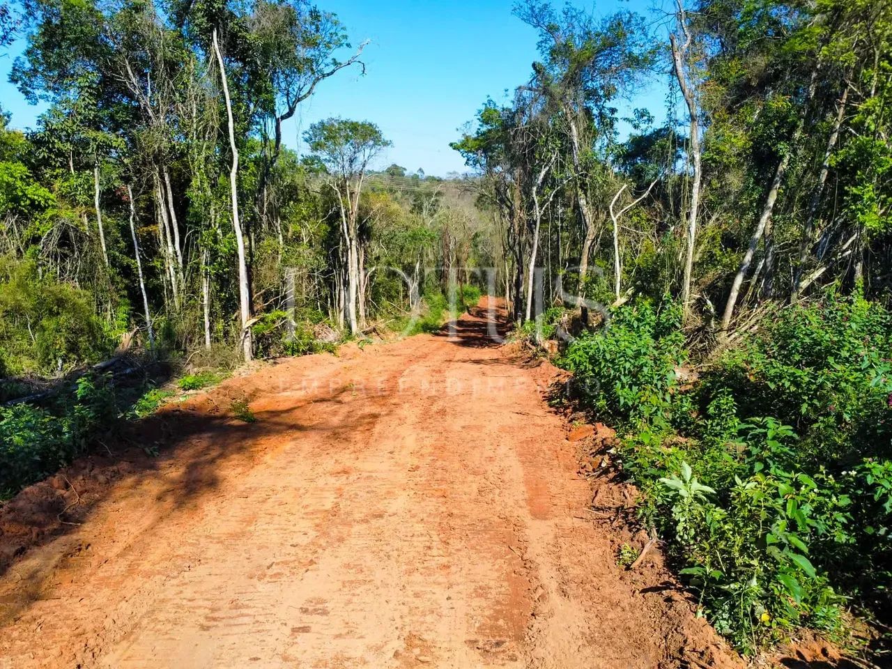 Mais espaço para seu projeto em uma região tranquila - Foto 2