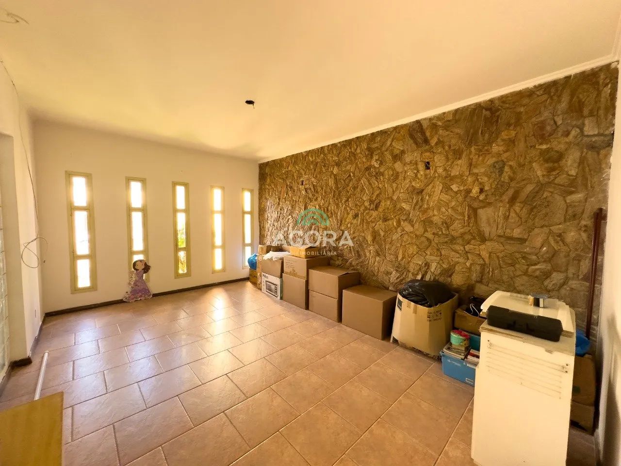 Casa Comercial com 4 (quatro) Dormitórios. - Foto 5