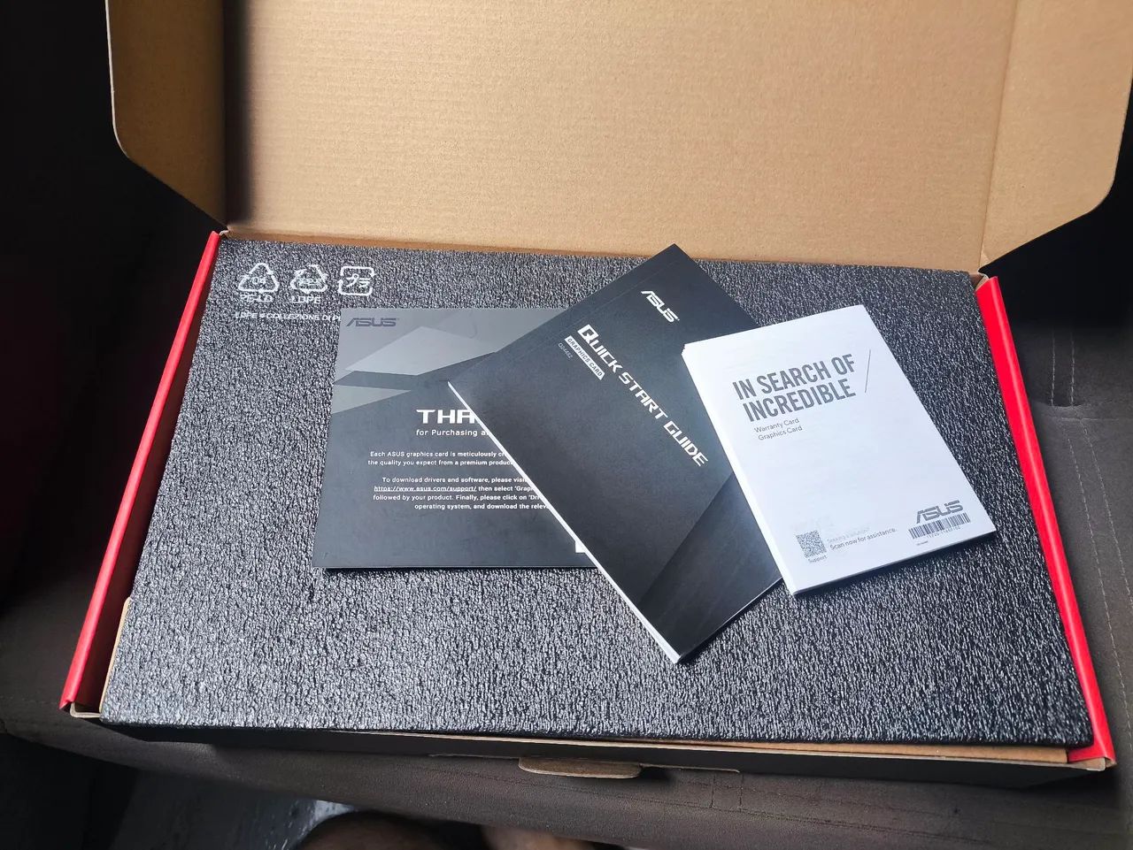 RX 9060XT 8 GB - Foto 3