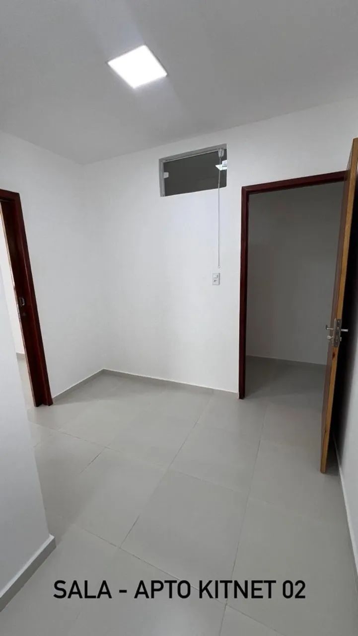 Kitnet com água e internet incluso - Foto 4