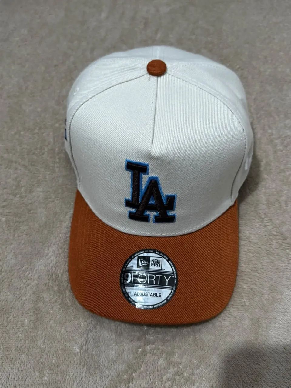 Bone new era LA.