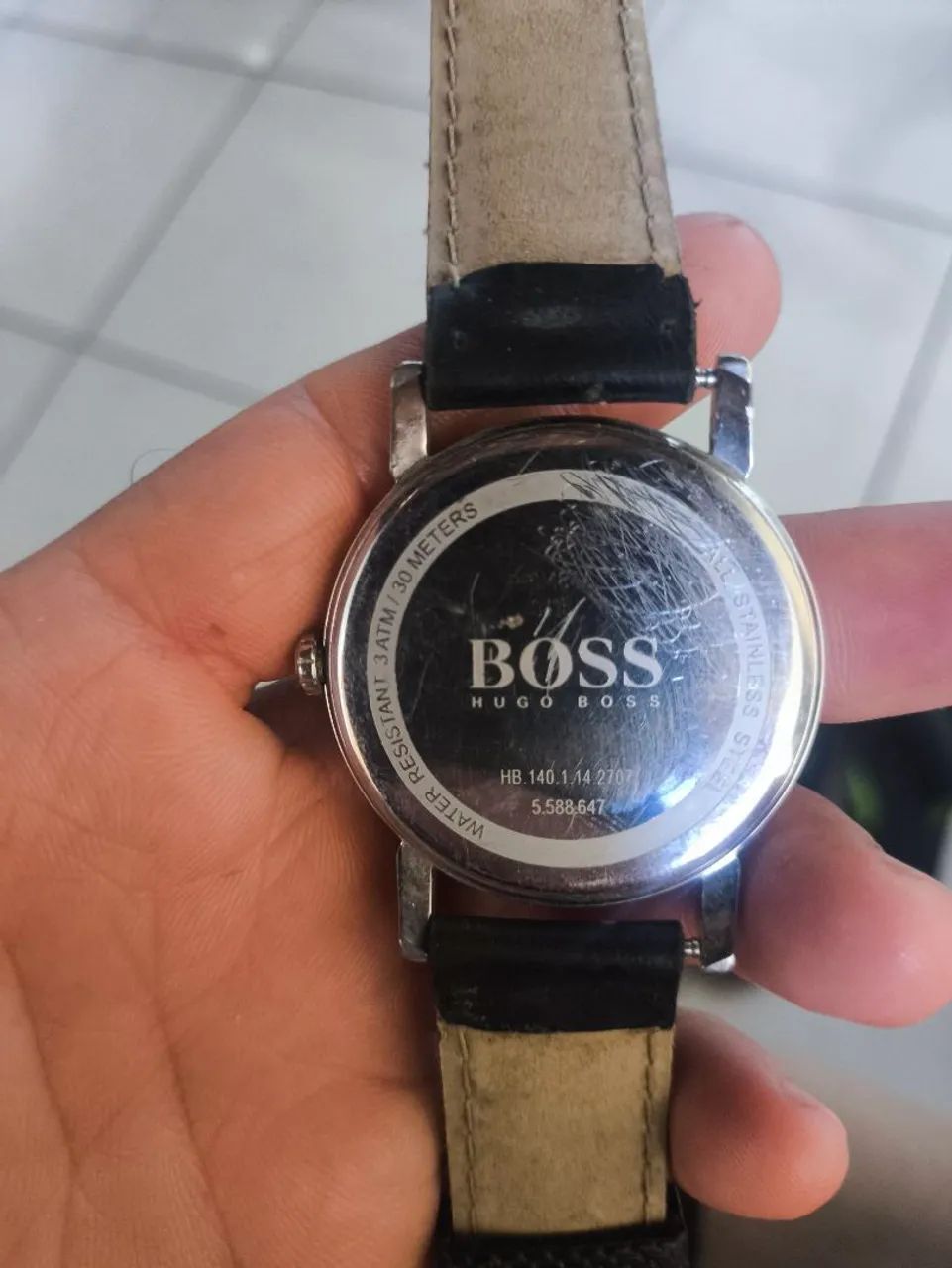 Vendo ou troco dois relógios Hugo Boss  - Foto 4