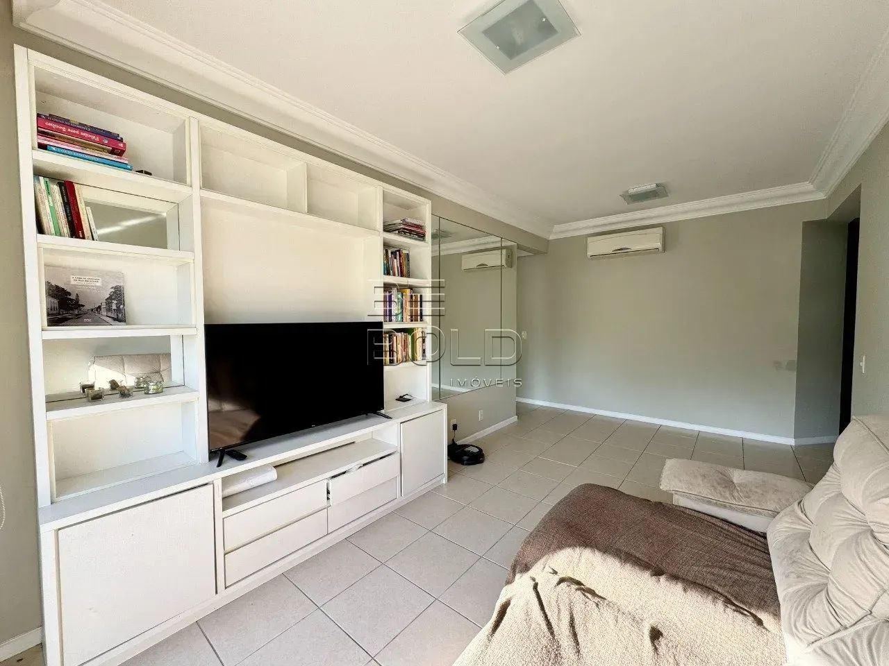 Apartamento no Belle Vie com 2 suítes no bairro Coqueiros - Foto 4