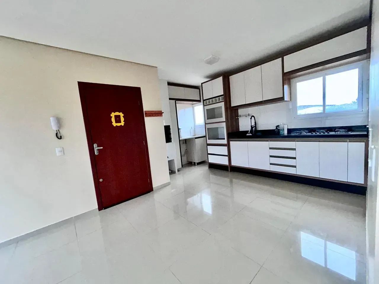 APTO COM DOIS DORMITÓRIOS   ***   ÓTIMA POSIÇÃO SOLAR   ***   ÓTIMA OPORTUNIDADE - Foto 2