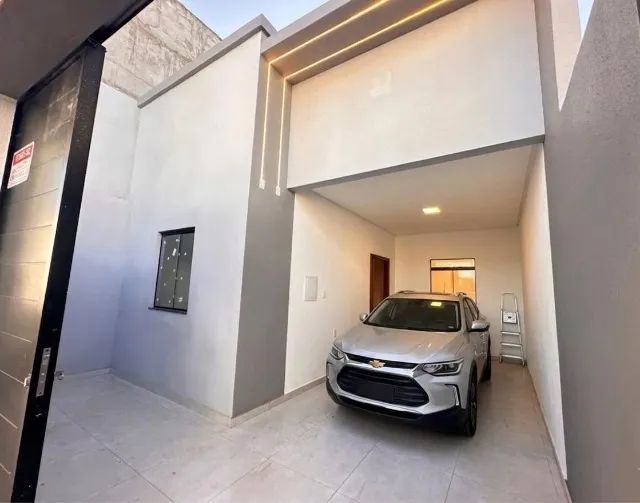 Casa Em Glória (Entrada a 33 mil) 