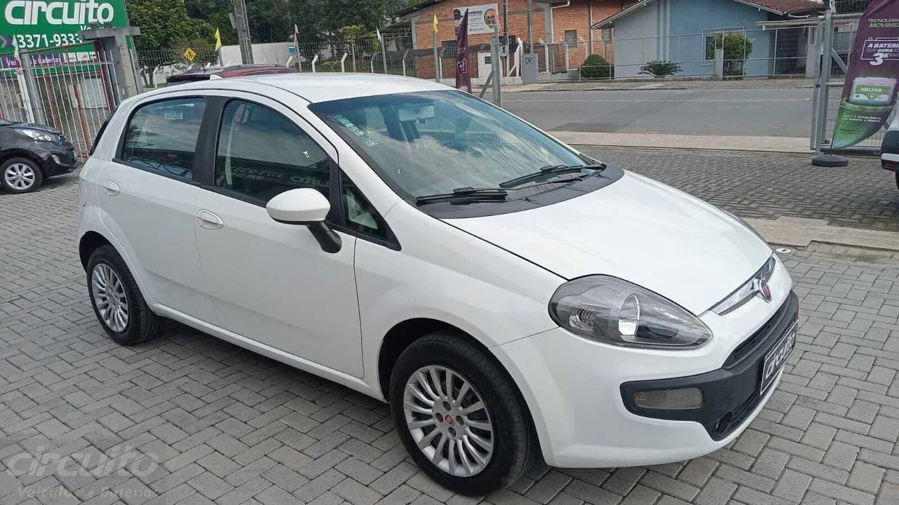 Fiat Punto Punto ATTRACTIVE 1.4 Fire Flex 8V 5p 2014