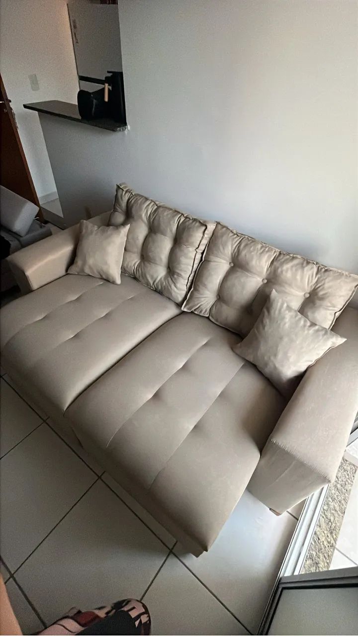 Sofá retrátil NOVO