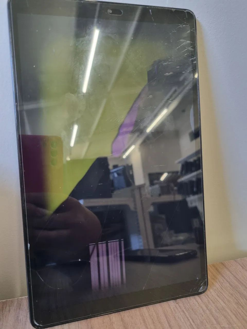 Tablet Samsung Galaxy T510 com Tela Quebrada para Retirada de Peças - Foto 3