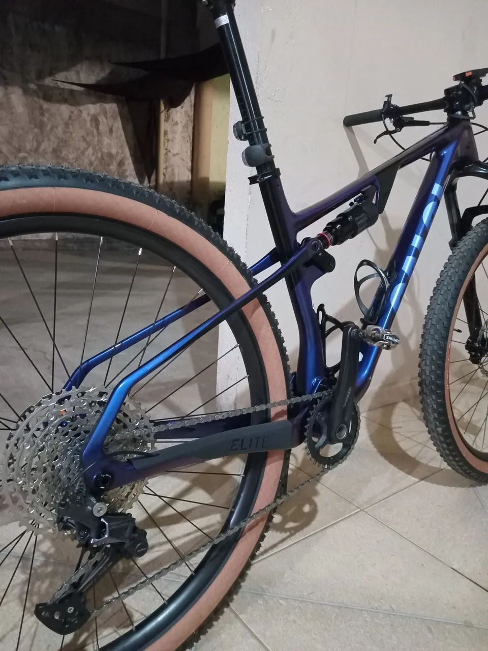  caloi full carbono zerada