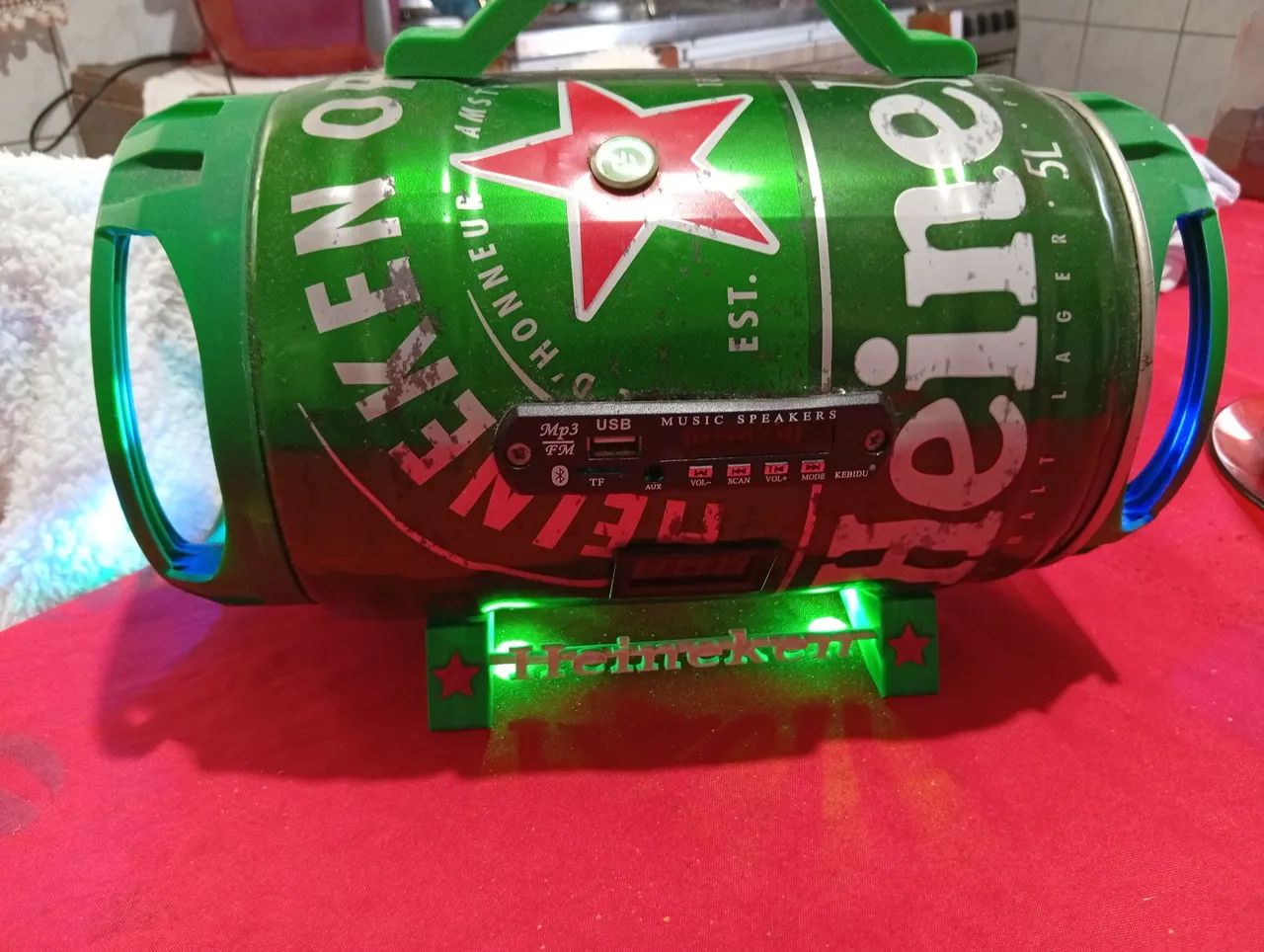 Caixa de som personalizada 