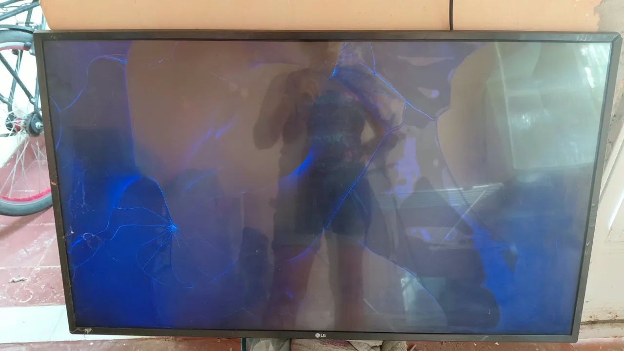 SMARTV LG 43 - Foto 5