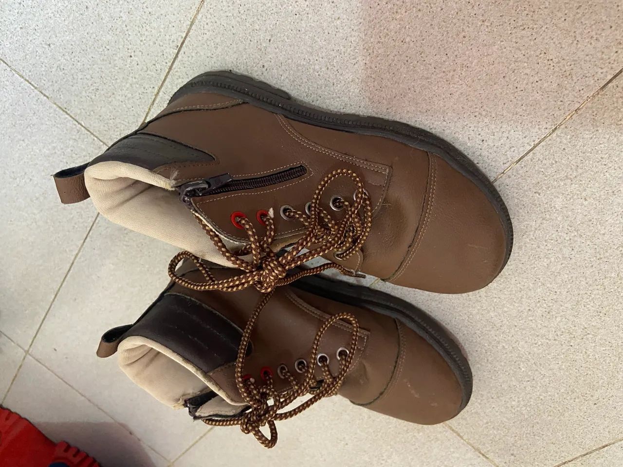 Bota menino número 31 - Foto 2