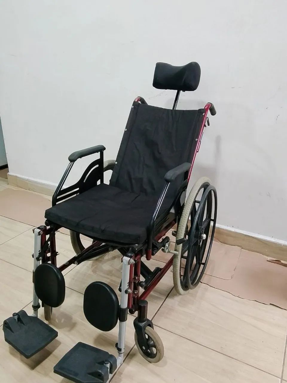 Cadeira de rodas  - Foto 2