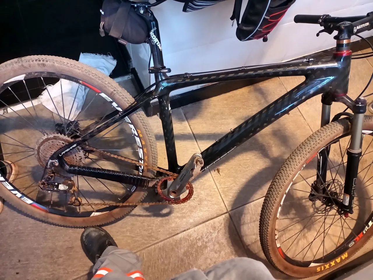Bike carbono lá pierre