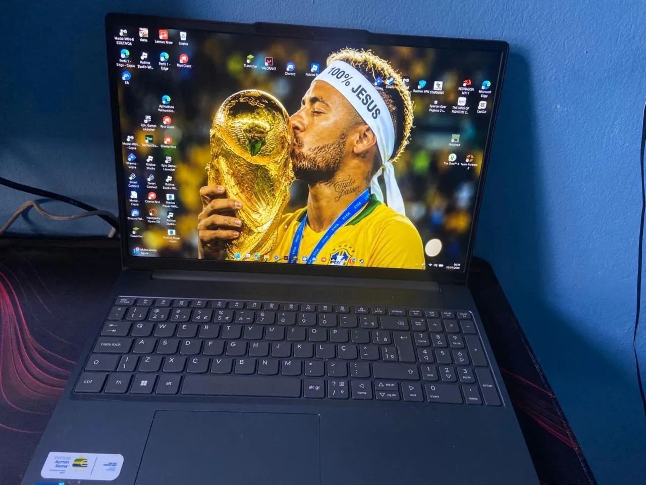 Vendo notebook Lenovo semi usado  - Foto 4