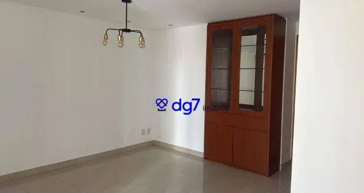 Bairro tranquilo e rua arborizada - Seu novo lar com cozinha planejada! - Foto 5