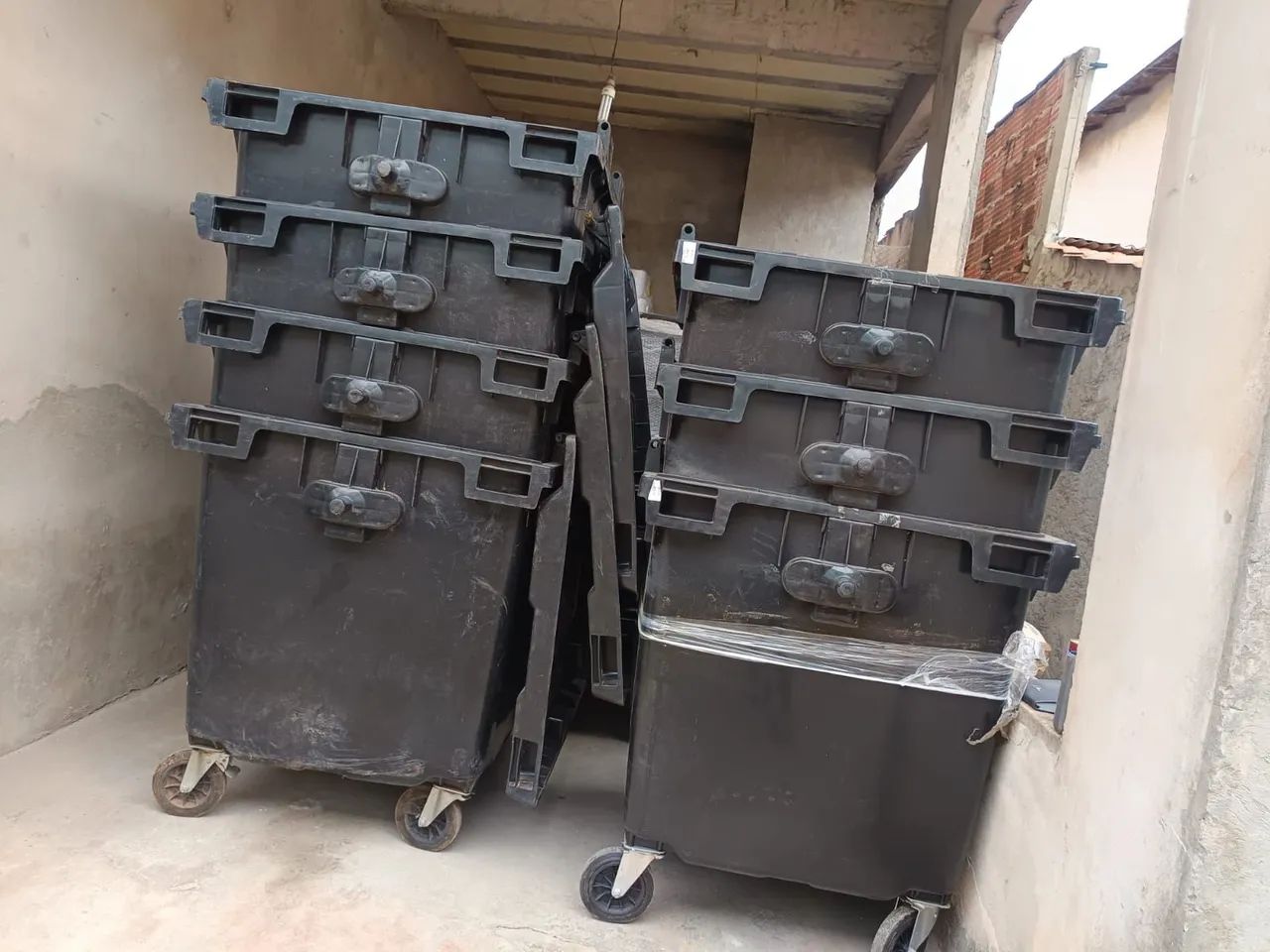 Container Novos e Seminovos - 1000 Litros - Foto 2
