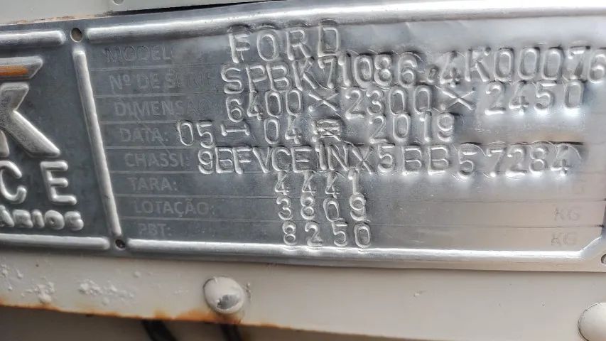 FORD CARGO 815 E SAIDER  - Foto 5
